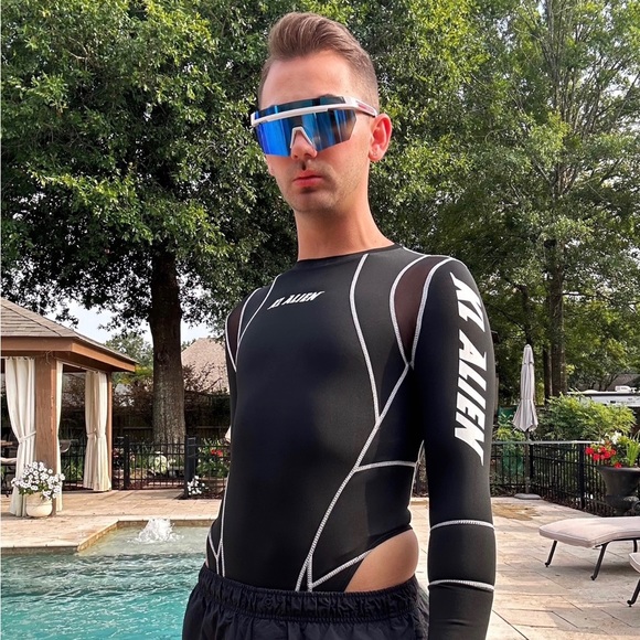 Prada Linea Rossa Sunglasses PR01YS - Picture 2 of 2